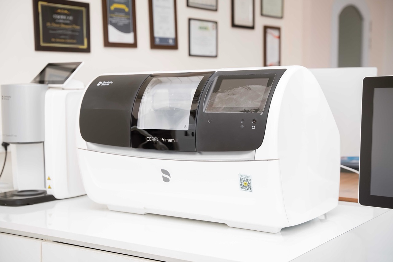 CEREC Digital Dentistry Technology - Same Day Crowns at Aura Dental Shillong